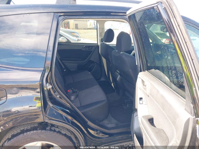 Subaru Forester 2.5i Premium 2015 JF2SJADC4FH411154 Image 8