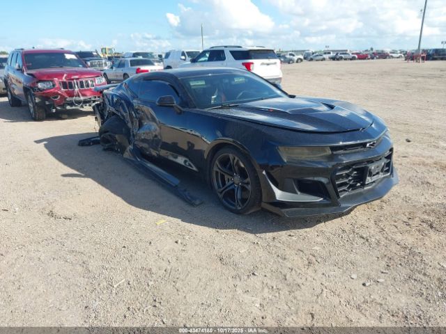 2017 CHEVROLET CAMARO 1G1FJ1R65H0160660