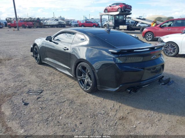 2017 CHEVROLET CAMARO 1G1FJ1R65H0160660 Photo 2