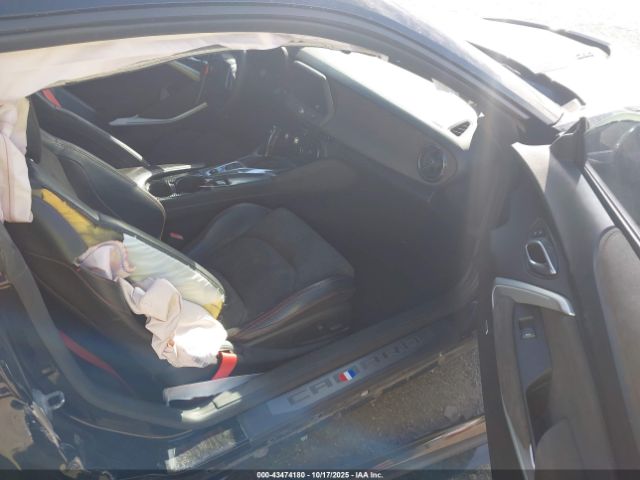 2017 CHEVROLET CAMARO 1G1FJ1R65H0160660 Photo 4