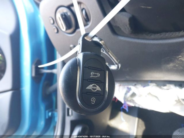 2016 MINI HARDTOP WMWXU3C5XG2D29847 Photo 10