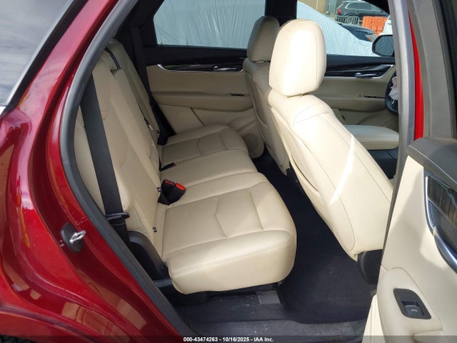 2018 CADILLAC XT5 1GYKNARS2JZ160375 Photo 7