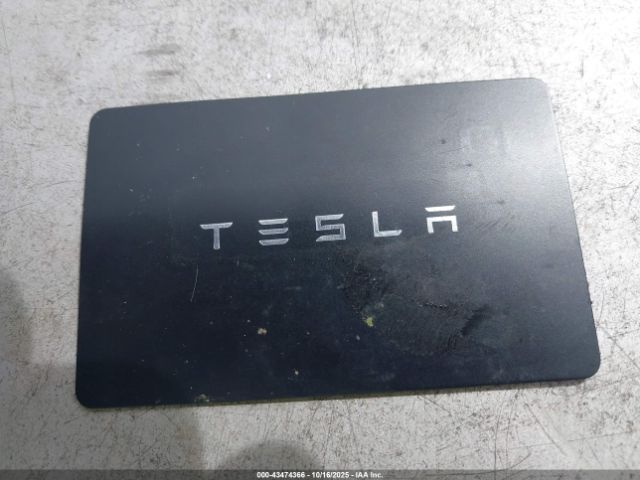 2021 TESLA MODEL Y 5YJYGDEE3MF079911 Photo 10