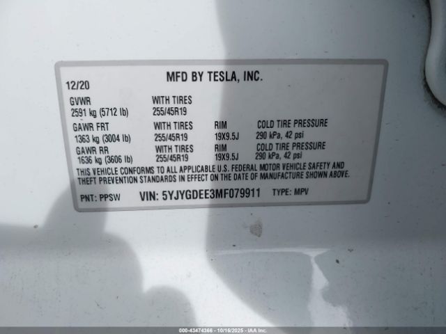 2021 TESLA MODEL Y 5YJYGDEE3MF079911 Photo 8