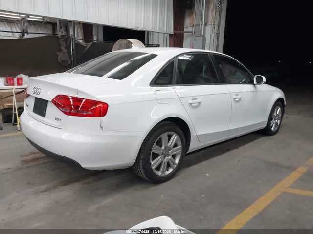 2011 AUDI A4 WAUAFAFL2BN036592 Photo 3