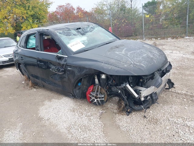 2018 AUDI SQ5 WA1A4AFY8J2158694