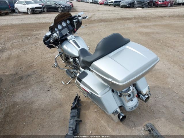 2015 HARLEY-DAVIDSON FLHXS 1HD1KRM13FB701391 Photo 2