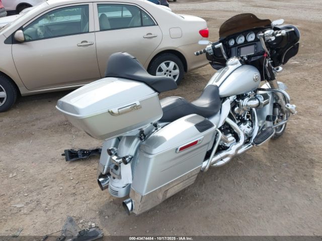 2015 HARLEY-DAVIDSON FLHXS 1HD1KRM13FB701391 Photo 3