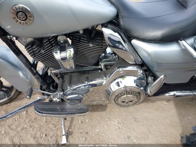 2015 HARLEY-DAVIDSON FLHXS 1HD1KRM13FB701391 Photo 8