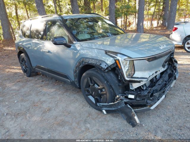 2024 KIA EV9 KNDAEFS53R6022831