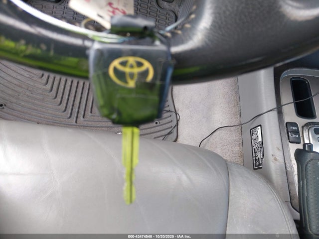 2005 TOYOTA LAND CRUISER JTEHT05J552070760 Photo 10