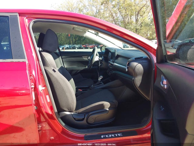 2019 KIA FORTE 3KPF24AD6KE112258 Photo 4