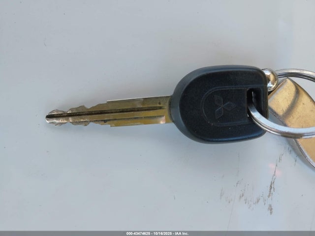 2005 MITSUBISHI MONTERO JA4MW51SX5J002752 Photo 10