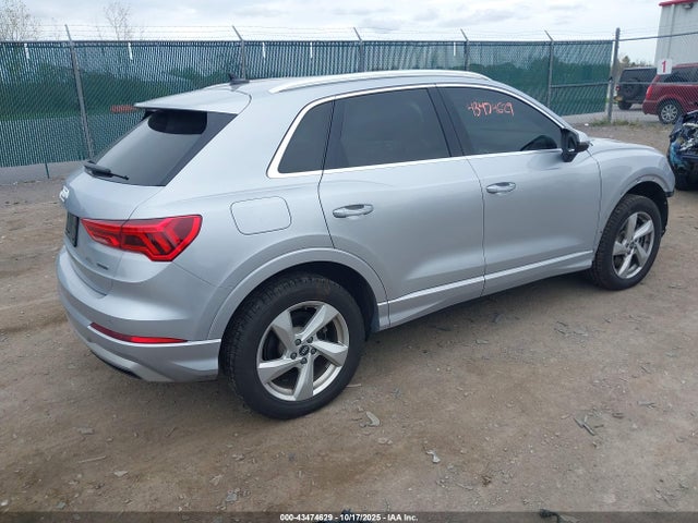 2021 AUDI Q3 WA1AUCF39M1153496 Photo 3