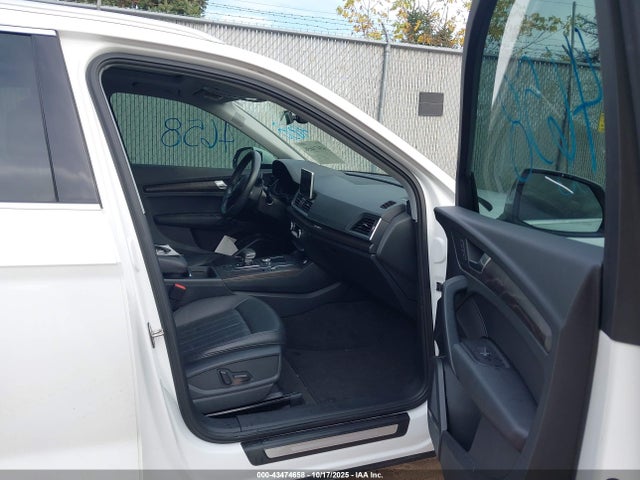 2018 AUDI Q5 WA1BNAFY2J2228255 Photo 4