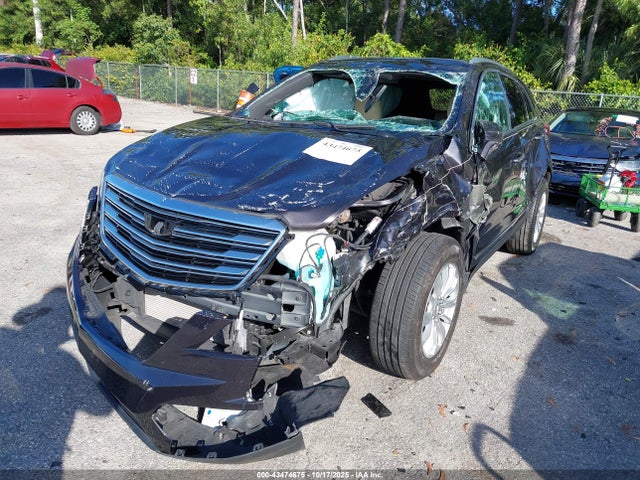 2018 CADILLAC XT5 1GYKNARS0JZ121655 Photo 1