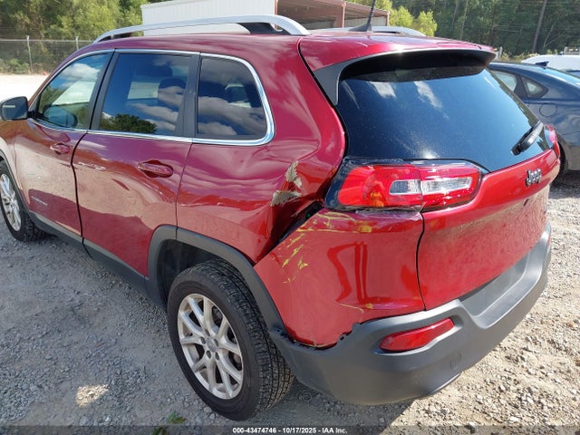 1C4PJLCB5GW190699 Jeep Cherokee