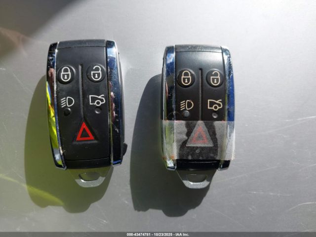 2012 JAGUAR XF SAJWA0FBXCLS46641 Photo 10