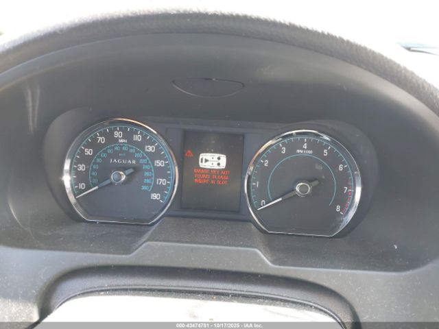 2012 JAGUAR XF SAJWA0FBXCLS46641 Photo 6