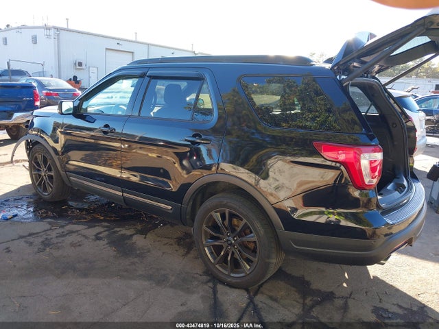 2019 FORD EXPLORER 1FM5K8D88KGA74870 Photo 2