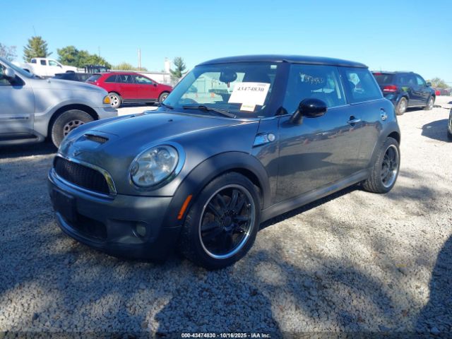 2009 MINI COOPER S WMWMF73539TX40375 Photo 1