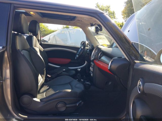 2009 MINI COOPER S WMWMF73539TX40375 Photo 4