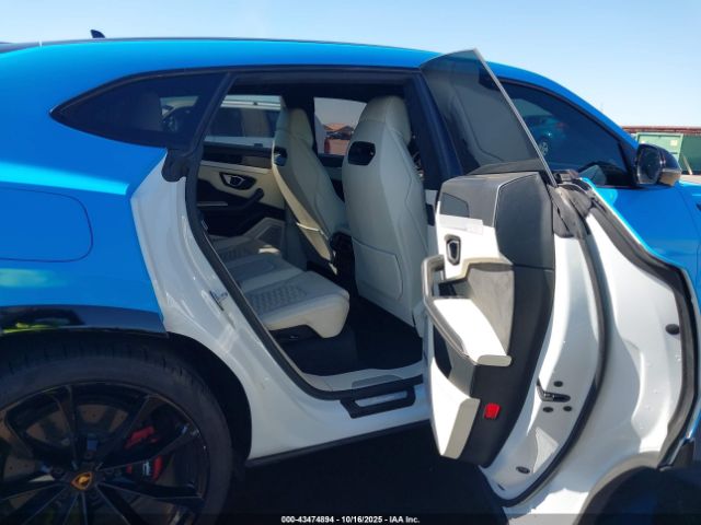 2019 LAMBORGHINI URUS ZPBUA1ZL1KLA06062 Photo 7