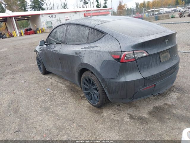 2020 TESLA MODEL Y 5YJYGDEE4LF014550 Photo 2
