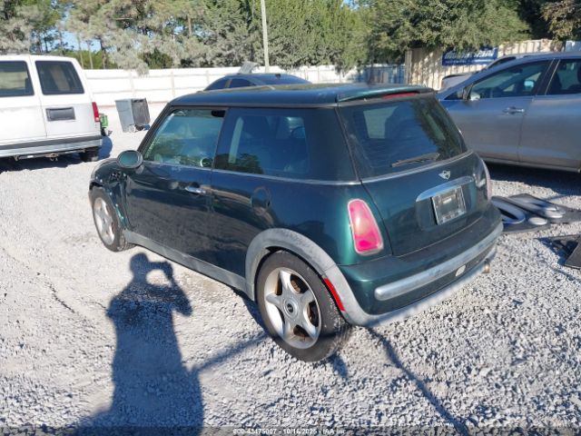 2002 MINI COOPER WMWRC33412TE10547 Photo 2