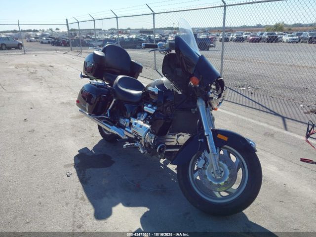 2000 HONDA GL1500 1HFSC4100YA100892