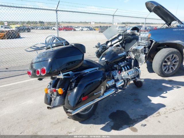 2000 HONDA GL1500 1HFSC4100YA100892 Photo 3