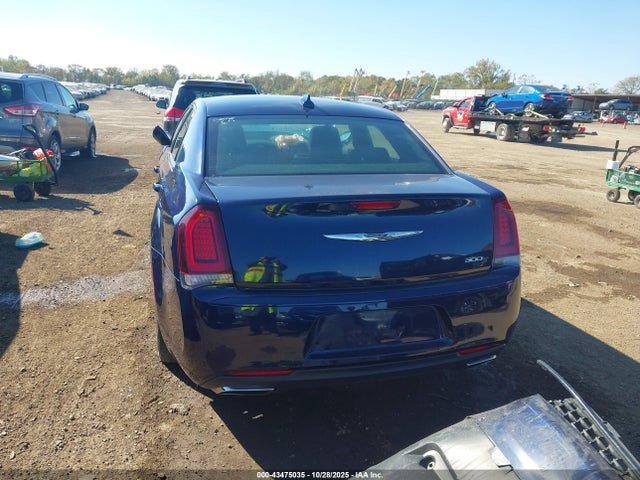 Aukcja sprzedaży 2015 Chrysler 300 300s, vin: 2C3CCABG5FH767047, numer aukcji: 43475035