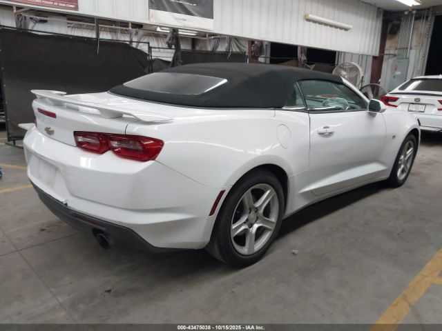 2020 CHEVROLET CAMARO 1G1FB3DX2L0131926 Photo 3