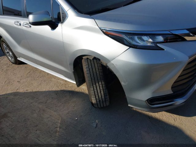 2022 TOYOTA SIENNA 5TDKRKEC7NS098087 Photo 5