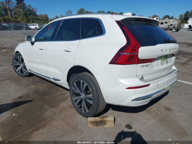 2022 VOLVO XC60 YV4L12DL1N1946441 Photo 2