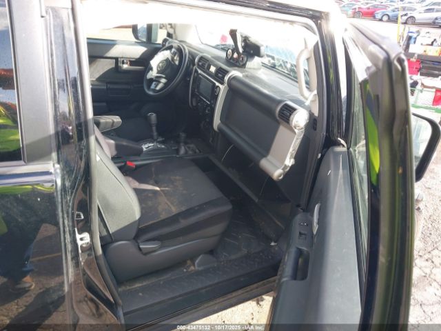 2012 TOYOTA FJ CRUISER JTEBU4BF5CK146372 Photo 4