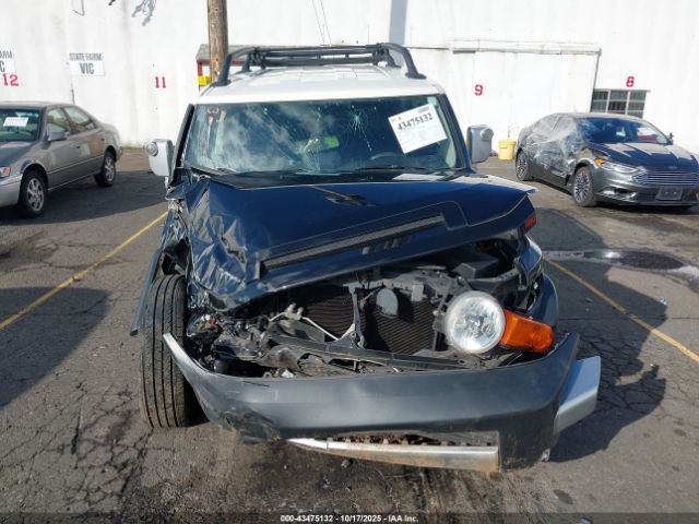 2012 TOYOTA FJ CRUISER JTEBU4BF5CK146372 Photo 5