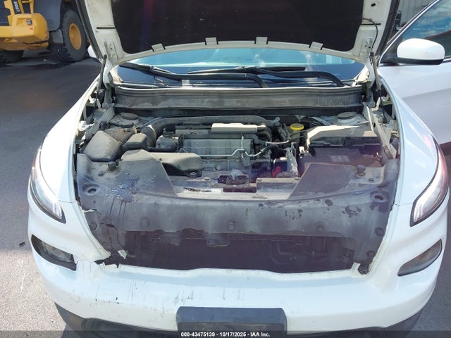Jeep Cherokee Latitude 2015 1C4PJMCB5FW766957 Image 27