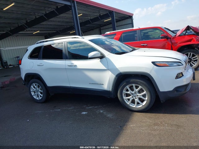 Jeep Cherokee Latitude 2015 1C4PJMCB5FW766957 Image 30
