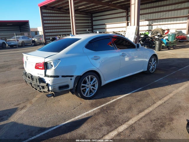 2007 LEXUS IS 350 JTHBE262672012374 Photo 3