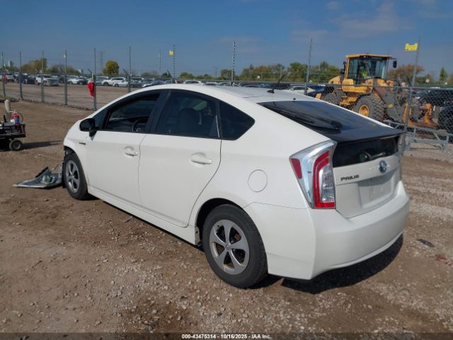 2013 TOYOTA PRIUS JTDKN3DU7D5603934 Photo 2