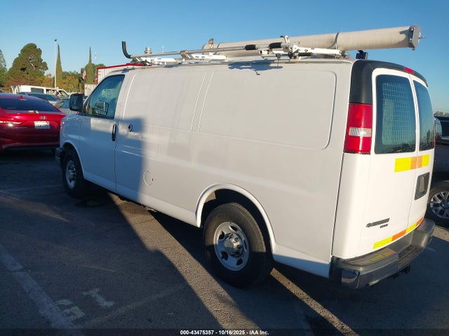 Chevrolet lc8 - flex fuel (cng/lpg) 2014 1GCWGFCB4E1122593 Image 3