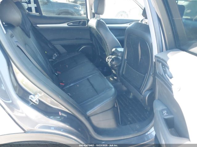 2018 ALFA ROMEO STELVIO ZASFAKPN4J7B58961 Photo 7