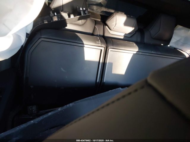 2025 TESLA CYBERTRUCK 7G2CEHED4SA079437 Photo 7