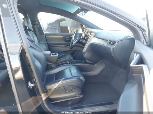 2018 TESLA MODEL X 5YJXCBE20JF105099 Photo 4