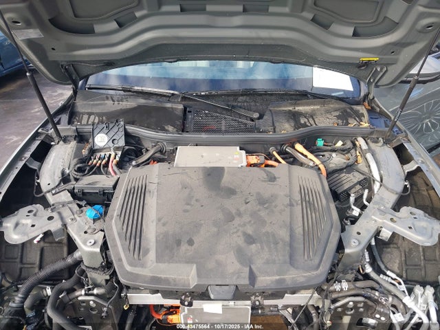 2024 AUDI Q8 E-TRON WA16ABGE3RB052755 Photo 9