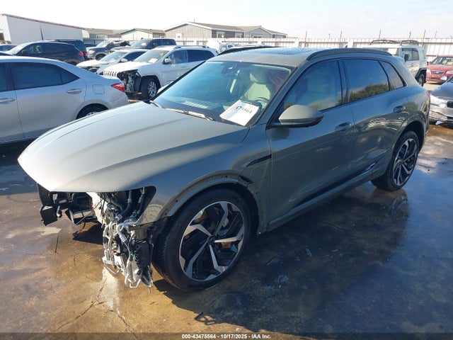 2024 AUDI Q8 E-TRON WA16ABGE3RB052755 Photo 1