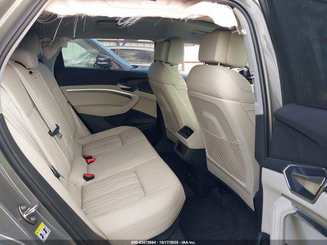 2024 AUDI Q8 E-TRON WA16ABGE3RB052755 Photo 7