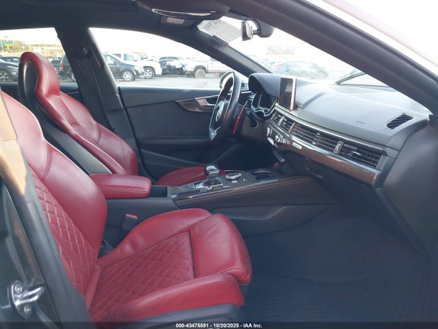 43475591 :رقم المزاد ، WAUC4CF57JA035732 vin ، 2018 Audi S5 3.0t Premium Plus مزاد بيع