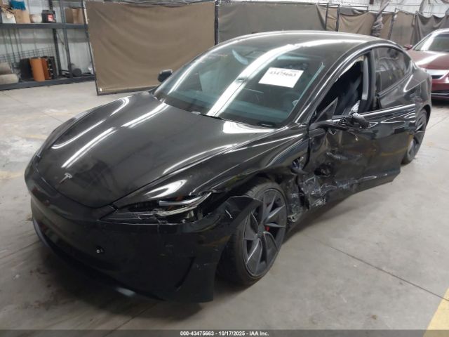 2024 TESLA MODEL 3 5YJ3E1ET5RF825103 Photo 1